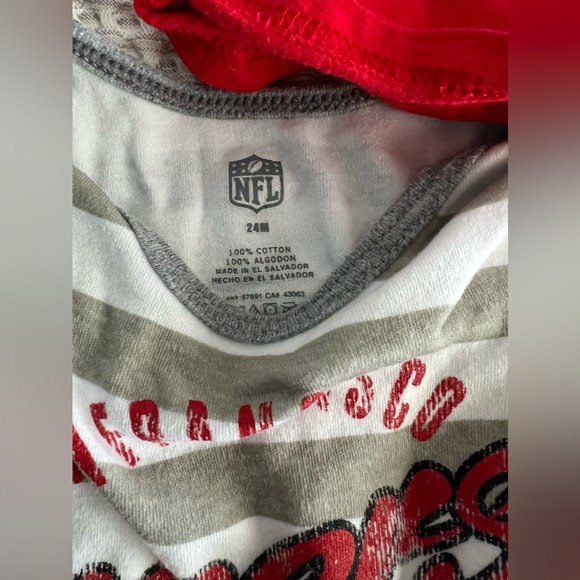 49ers Onesie Bundle (24 months) - Picture 2 of 9